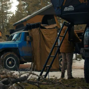 4x4 Colorado Nomadic Awning Shower