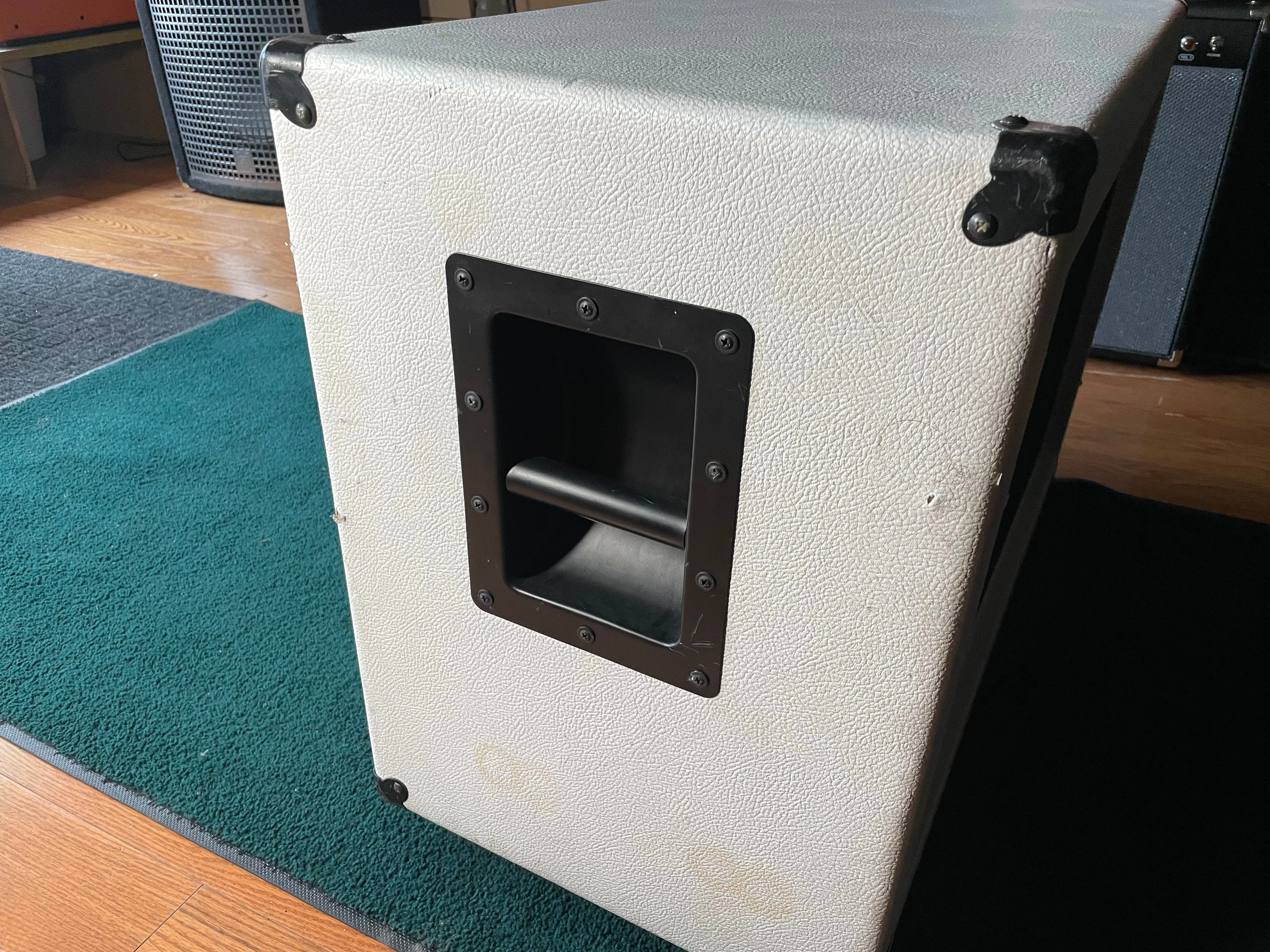 Avatar 2x12 Guitar Cabinet Used