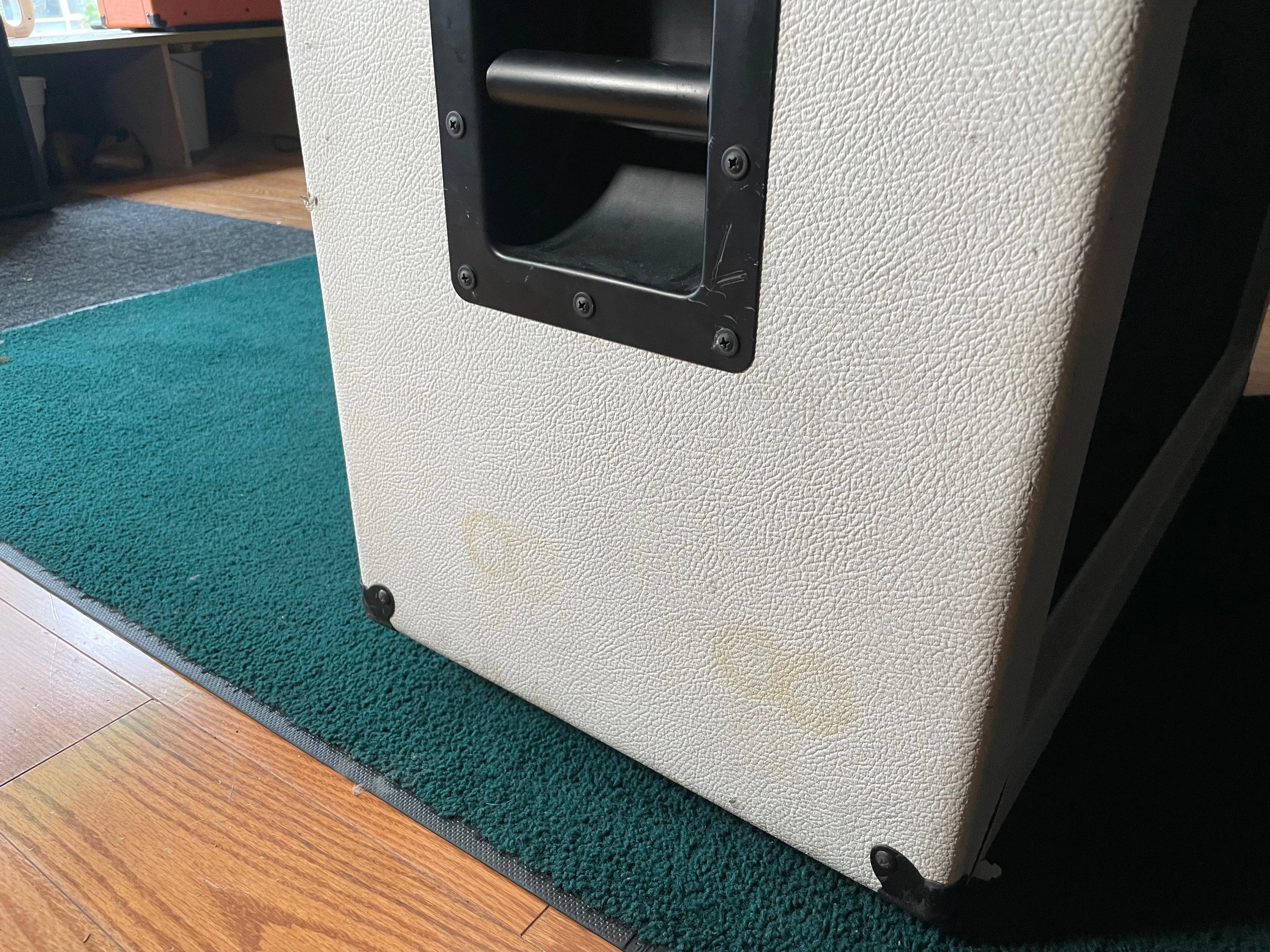 Avatar 2x12 Guitar Cabinet Used