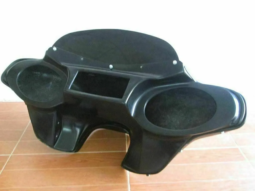 BATWING FAIRING WINDSHIELD 6X9" SPEAKER HOLES FOR SUZUKI C109R  C 109R 2001-2009