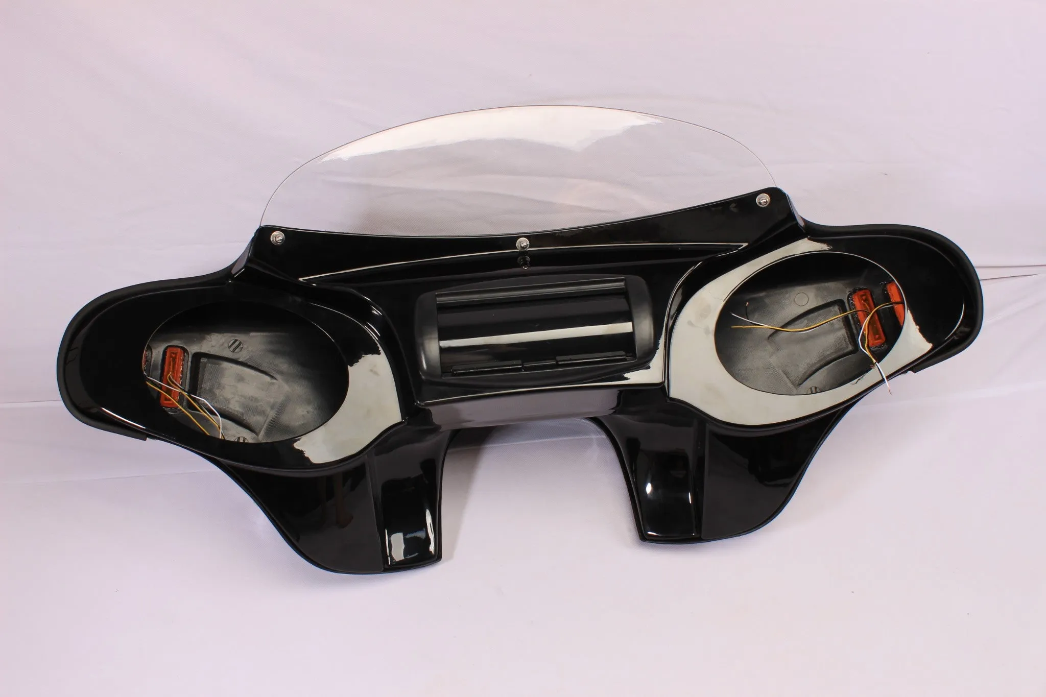 BATWING FAIRING WINDSHIELD Kawasaki Vulcan Nomad 1500 1999-2004 PAINTED ABS 6X9"