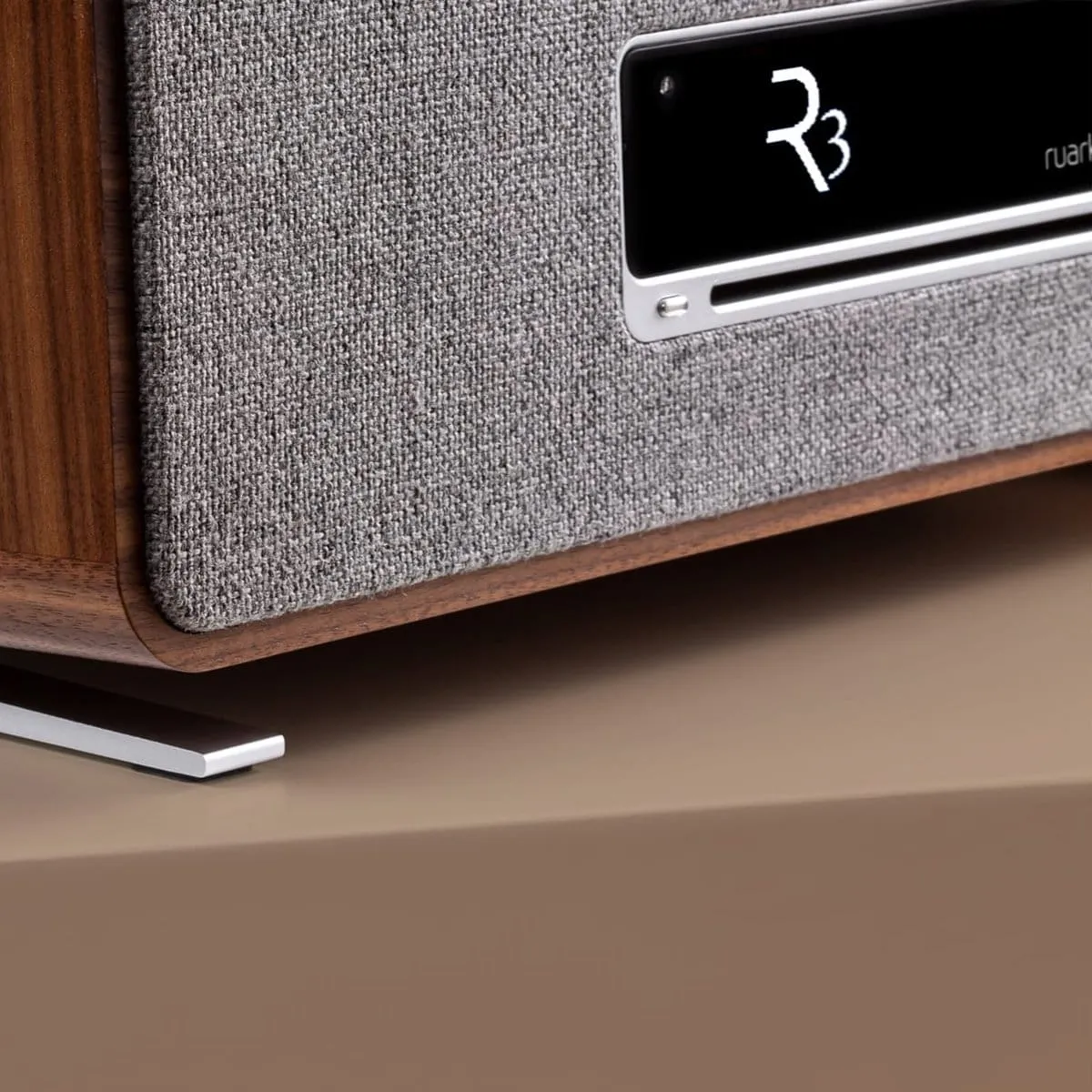 Ruark Audio R3 Integrated Compact Music System