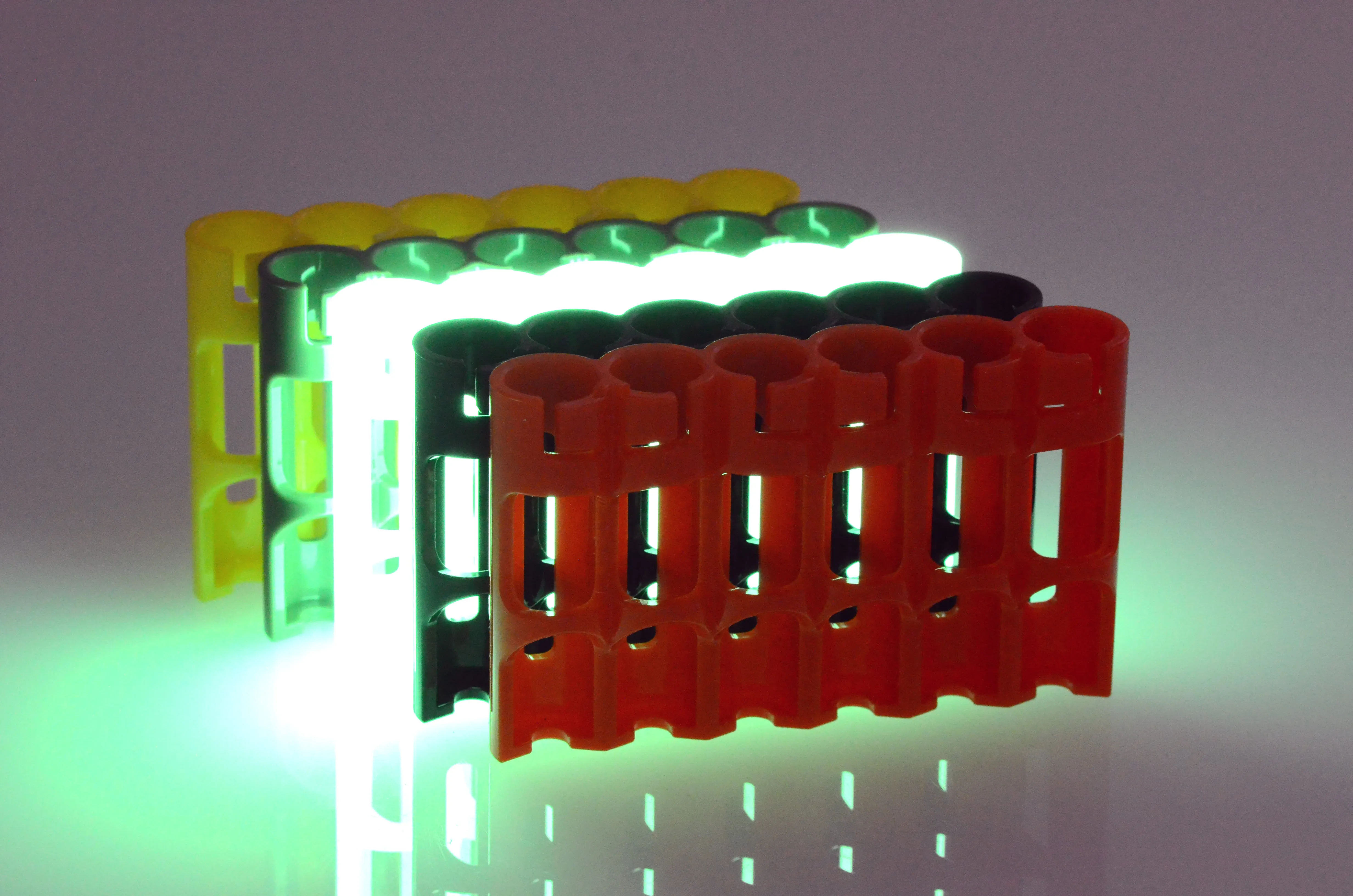 Stor-A-Cell Carrier (AA/AAA/123)