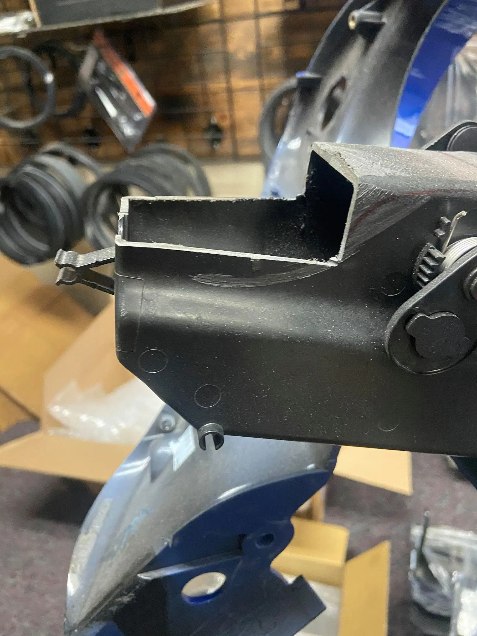 XEL Amp Rack 14 and up Batwing